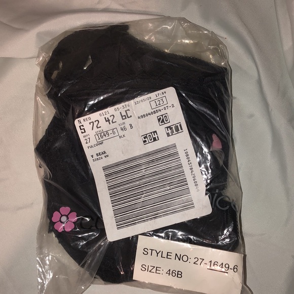 Black plus size bra - Picture 8 of 8